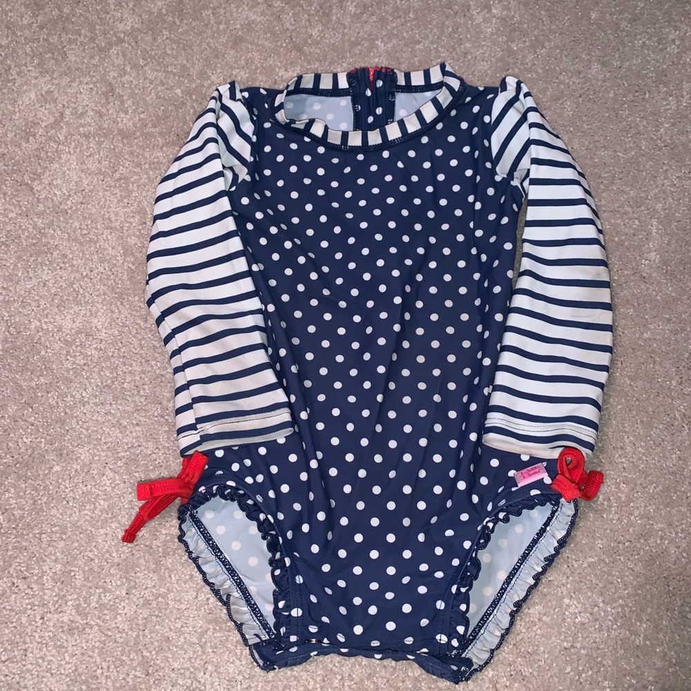 Navy & red polka dot rash guard & hat